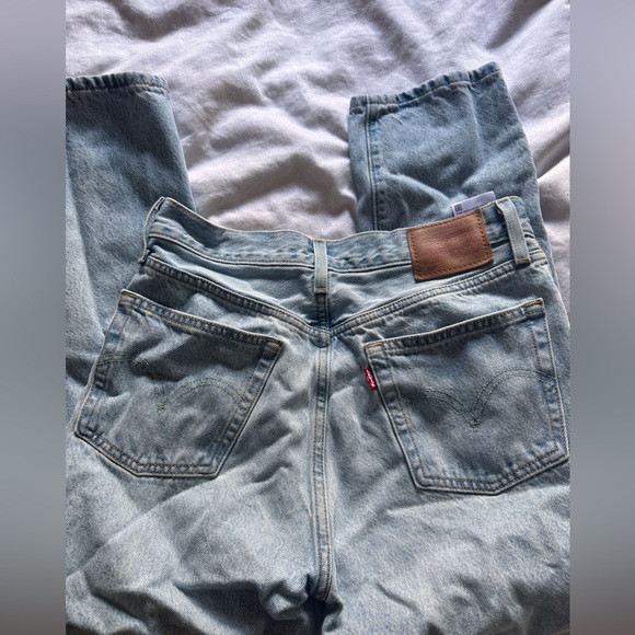 Levi’s 501 Crop in Luxor RA - Picture 3 of 4